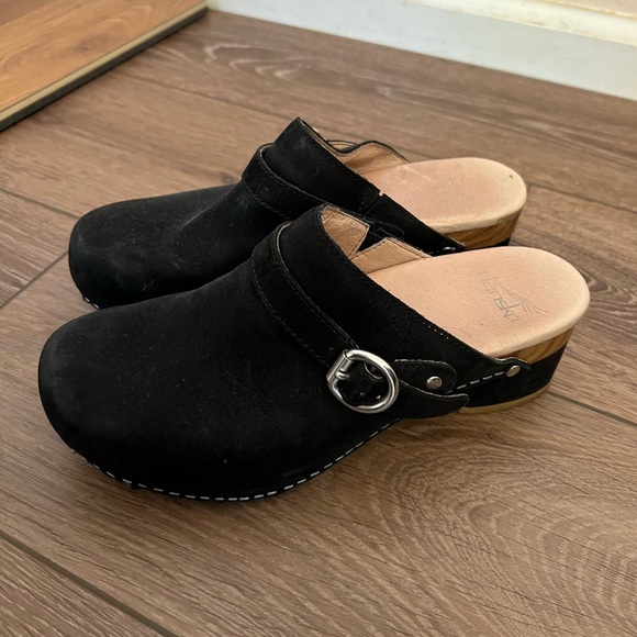 Dansko clogs - Picture 1 of 8